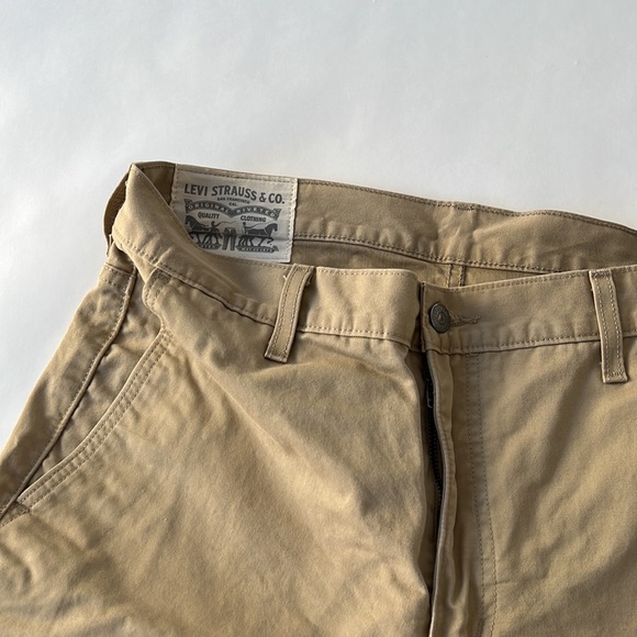 Levi’s khaki pants - Picture 2 of 3